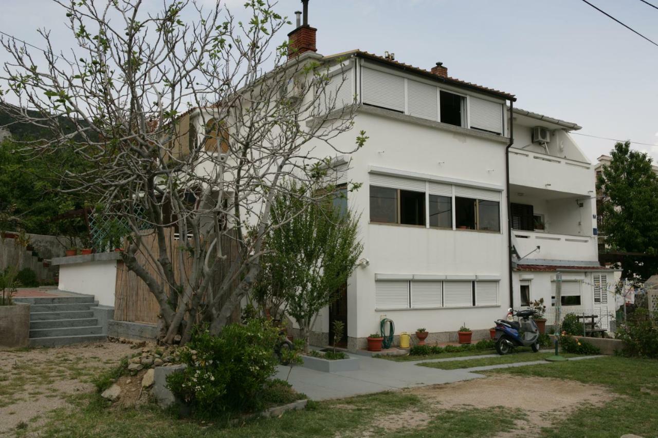 Studio Apartments Gilda Baška Exteriér fotografie